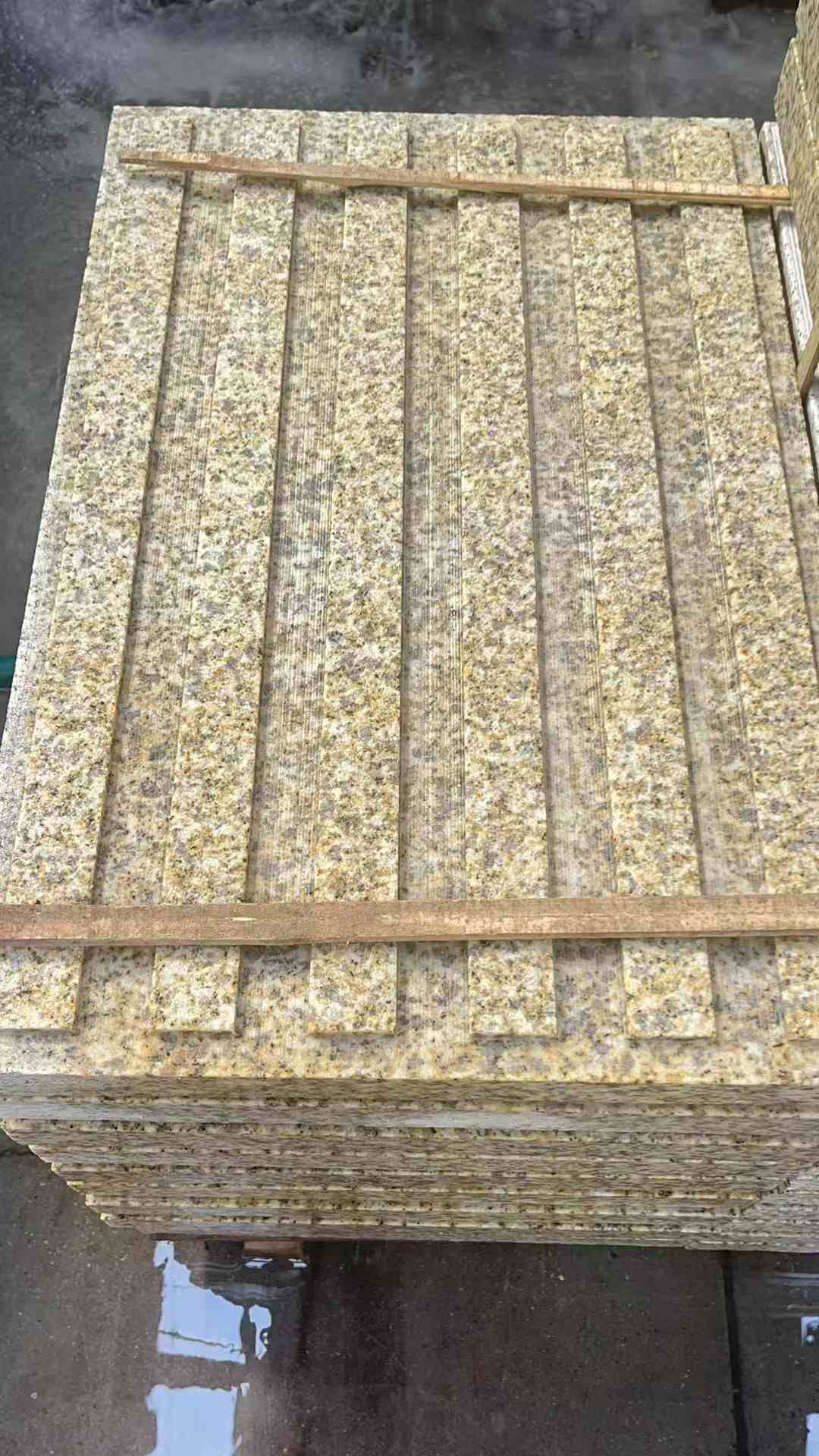 鞍山黄金麻盲道 石材盲道